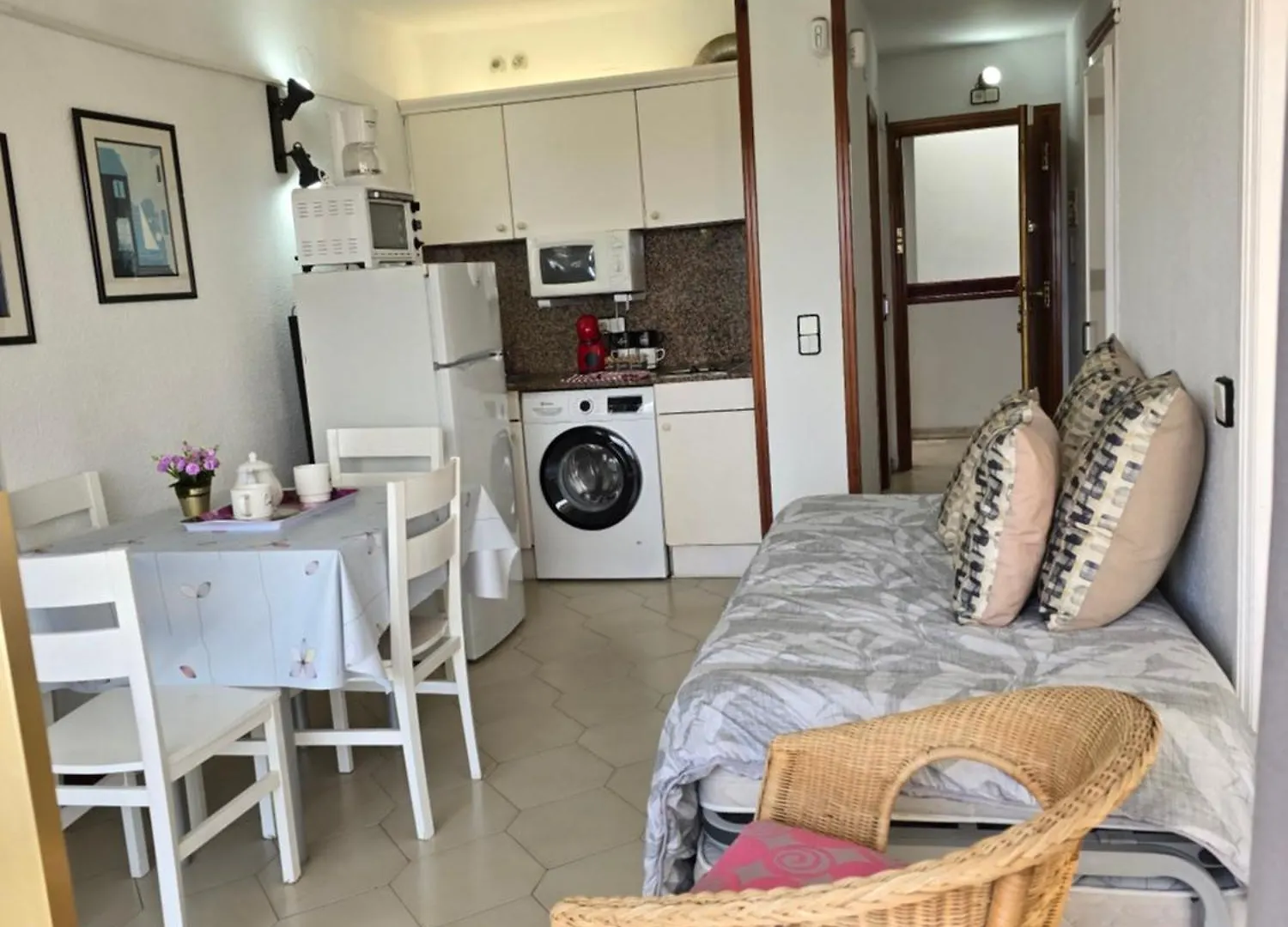 Apartments Novelty Salou